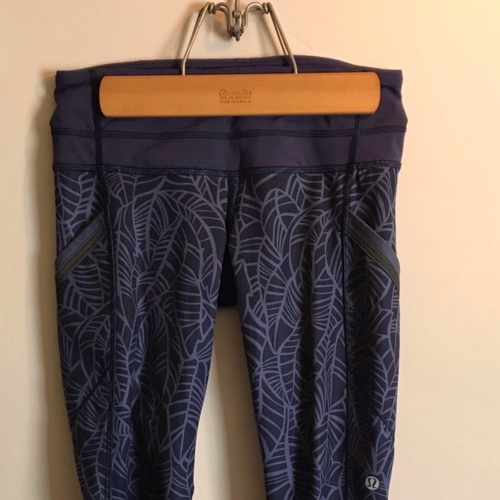 Lululemon size 4 capris